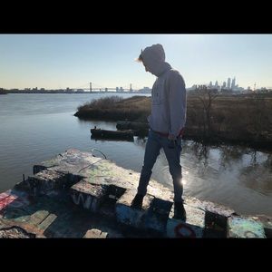 Meet your Posher, Steven